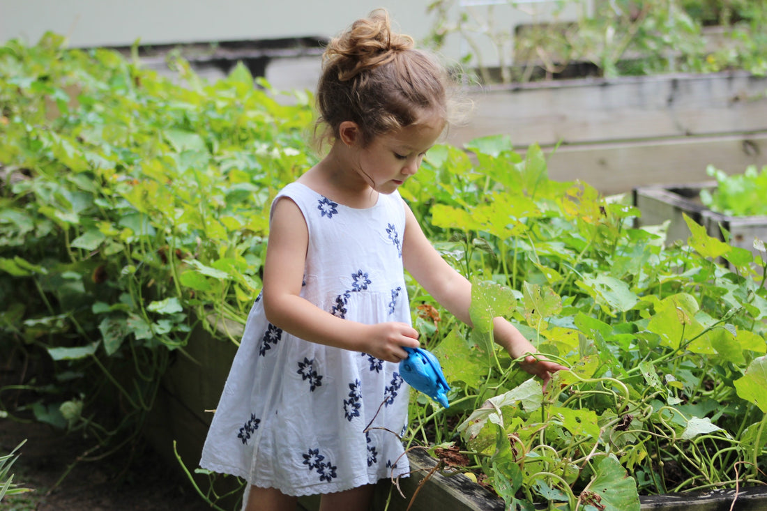 Tips for Gardening with Kids